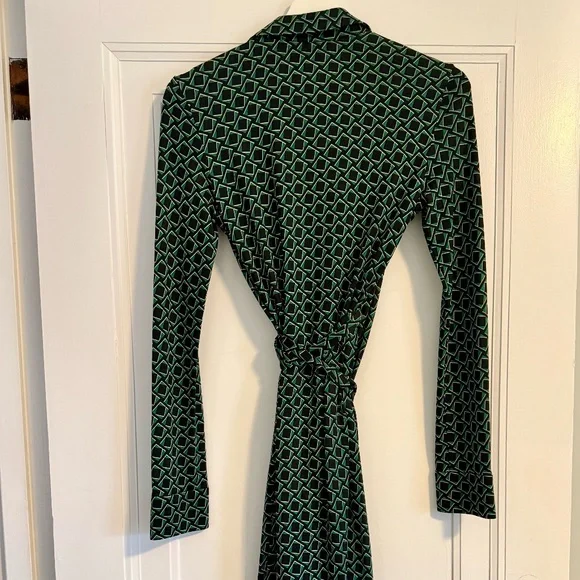 Diane von Furstenberg Wrap Dress - Picture 3 of 5